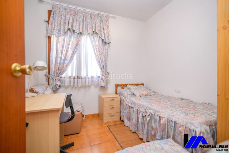 Foto 7ac4a875-f523-46de-8893-419141800bc9. Casa amb aparcament a Can Nicolau - Les Sorres - Valparaiso Cunit
