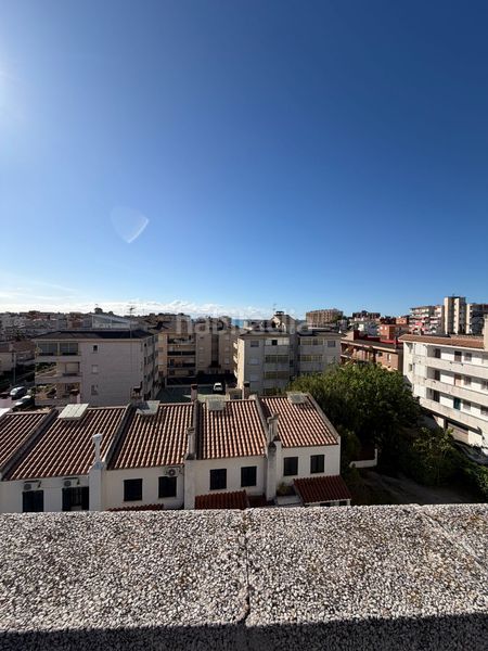 Foto 3514b210-dcbe-4038-ad96-35db28317fbc. Pis amb xemeneia aparcament a Can Toni Cunit