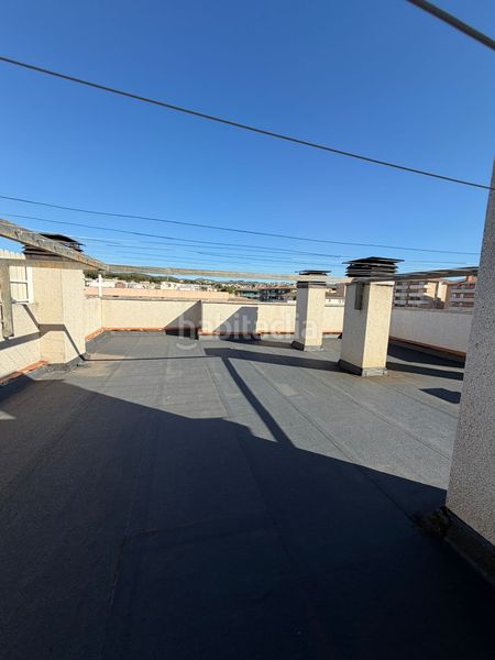 Foto d254e586-3e15-44f4-ae58-ba321a0c45c8. Piso en Can Toni Cunit