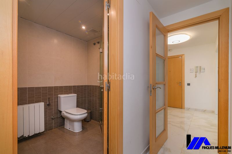 Foto 2284cda0-0ba0-45cc-9259-34a5858e8ffa. Dúplex amb xemeneia calefacció a Can Tintorer-Can Tries Gavà