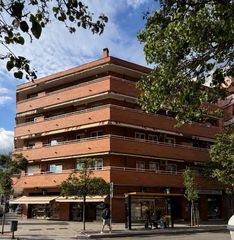 Flat in Diagonal-Colomeres. Piso exclusivo en gav� � zona premium