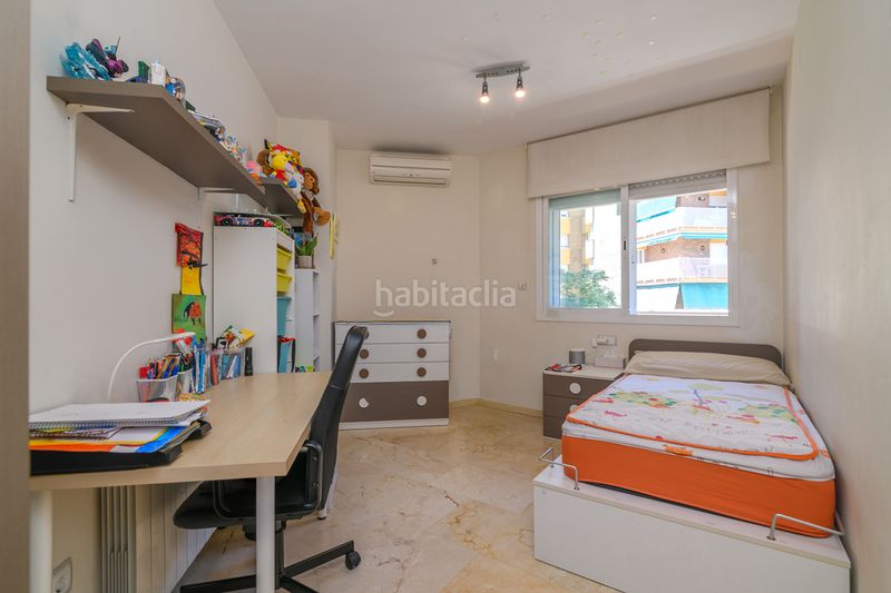 Foto f481183a-bed9-4420-b2b6-1e9118feca9f. Pis amb calefacció a Diagonal-Colomeres Gavà