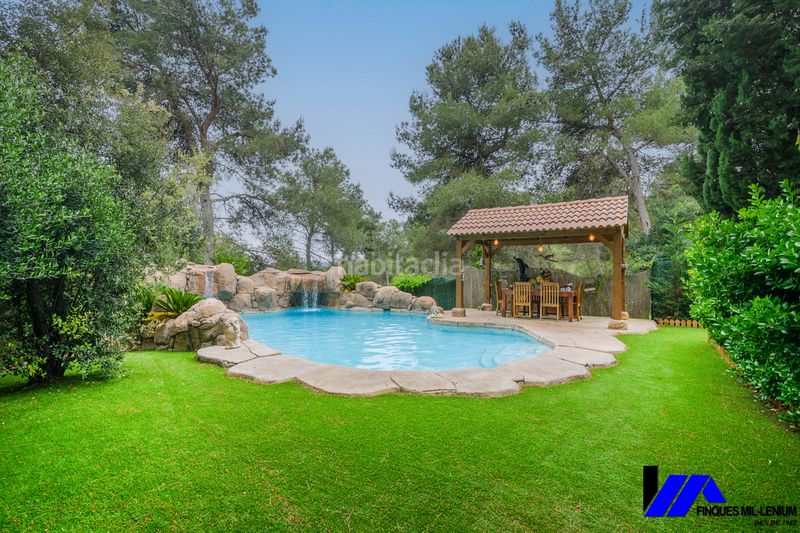Foto 708f463d-be45-4304-b4be-09583c3b09b2. Casa amb calefacció aparcament piscina a Begues