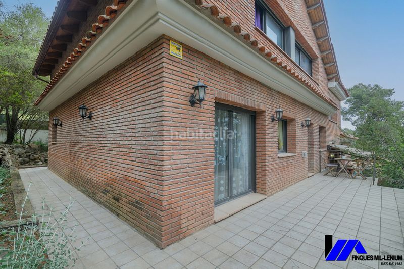 Foto 998513b4-2636-41b4-a143-2ea215e18235. Casa amb calefacció aparcament piscina a Begues