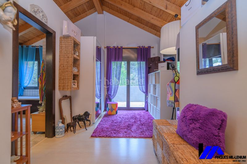Foto a960f599-d7d4-4246-9020-a5214b53d75a. Casa amb calefacció aparcament piscina a Begues