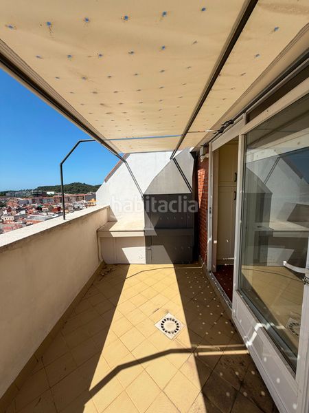 Foto bac88688-5a89-4483-9e23-97144c847cb4. Àtic amb calefacció a Centre-Estació Gavà