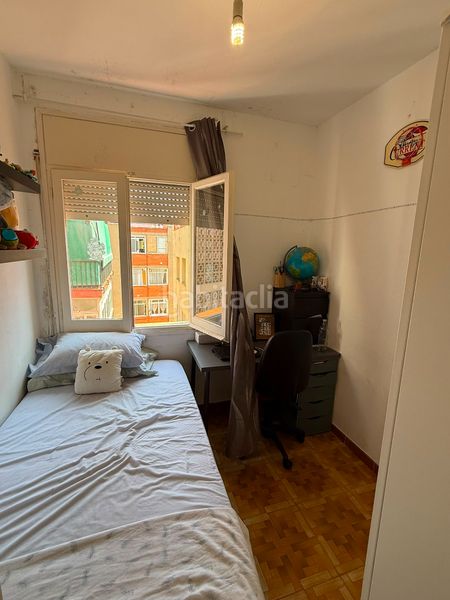 Foto 48bafe84-b9d2-4dce-85d7-a5211e702a82. Piso en Passeig Maragall Gavà
