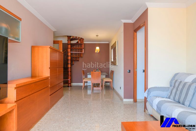 Foto 9718e112-b003-4934-b93f-27297e88a89c. Dúplex amb calefacció a Passeig Maragall Gavà