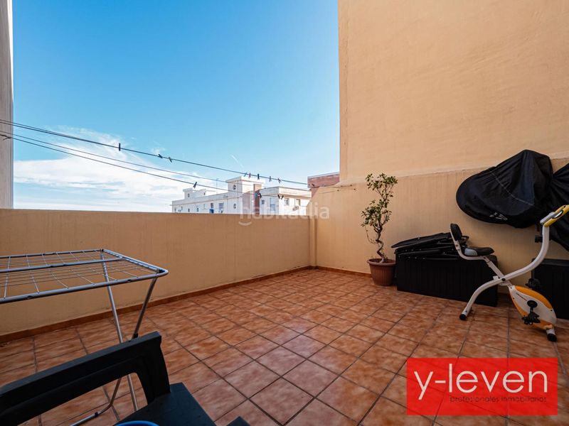 Foto aa9637d1-203e-4317-b977-f6cd81fd173a. Piso en Distrito Zeta - Recinto Ferial Cortijo de Torres Málaga