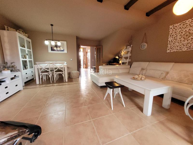 Foto 5d46d39a-c858-4e9c-a120-b272d1920761. Reihenhaus mit parking pool in Capellanía - Retamar Alhaurín de la Torre