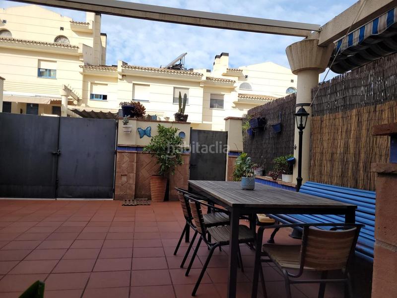 Foto 8dbb46ec-cabc-4d03-a065-bf6a2a5c5fd6. Reihenhaus mit parking pool in Capellanía - Retamar Alhaurín de la Torre