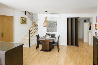 Dúplex  Manrique. Precioso dúplex moderno a pasos del centro histórico. 329.000 co