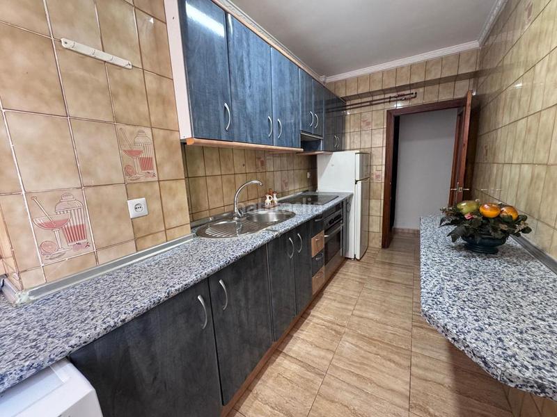 Foto 690ba3c5-6244-4e8e-b8b9-544ce0b213bf. Piso amplio piso ideal familias o como inversión !!! en Málaga