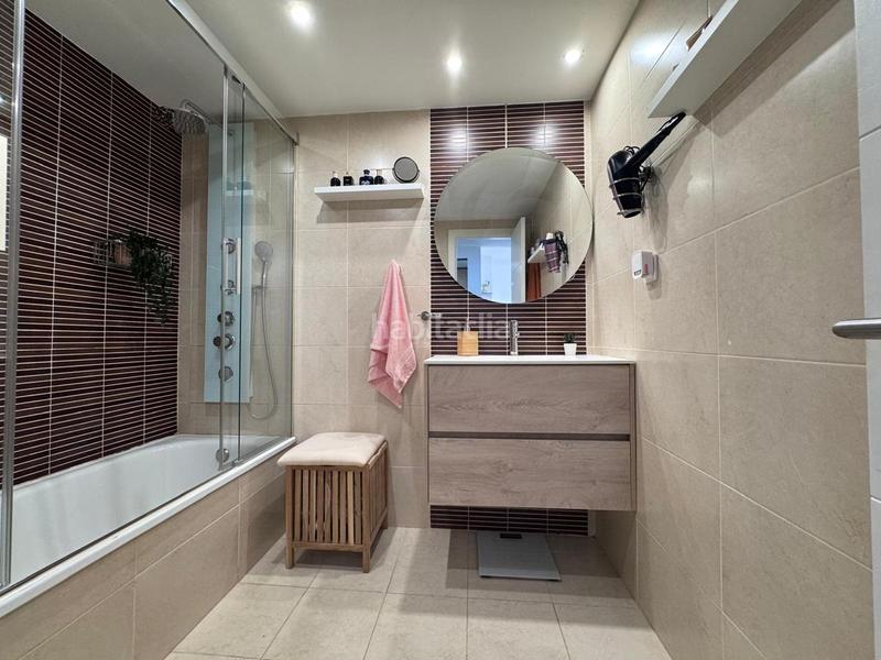 Foto 69dcb560-a6c6-41d8-b31f-5478da38ed0a. Appartamento con riscaldamento parcheggio piscina in Benalmádena