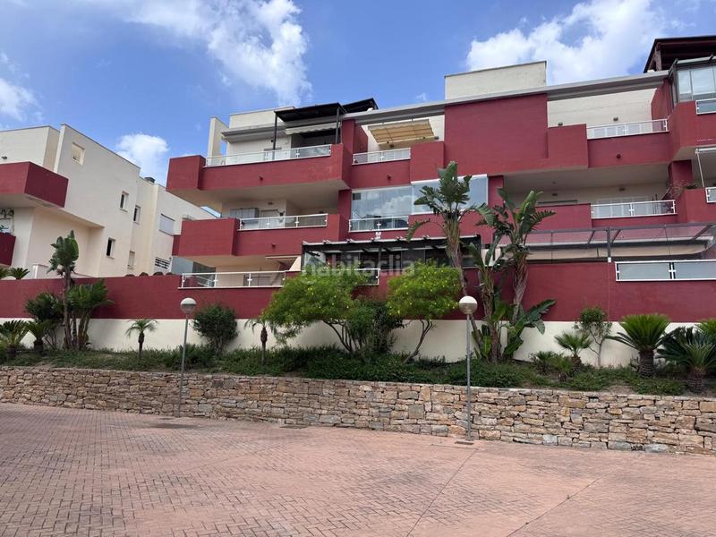 Foto d7cd4c68-8d2c-4107-9a2d-ca7200357f43. Appartamento con riscaldamento parcheggio piscina in Benalmádena