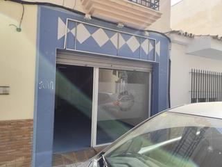Rent Business premise  María del valle. Local comercial con múltiples posibilidades, en alhaurín de la t