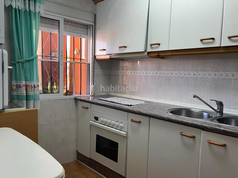 Foto ecd72d8d-0b1d-47bd-af55-88abb1713f07. Casa adosada  . en El Romeral-Peñón de Zapata Alhaurín de la Torre