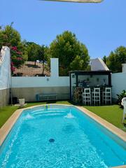 Casa aparellada a Distrito Zeta - Recinto Ferial Cortijo de Torres