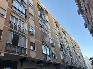 Lloguer Pis a La Trinidad. Piso 2 dormitorios, zona la trinidad. larga temporada.