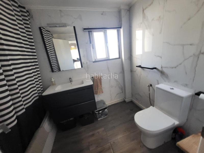 Foto b7673596-e7fe-40a0-a146-eb0a2fa78c48. Casa a schiera in Churriana - El Pizarrillo - La Noria - Guadalsol Málaga