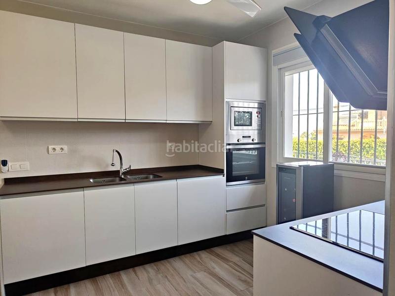 Foto fff24719-a50d-4b8c-991b-f5763968a1f7. Haus mit parking pool in Manantiales - Lagar - Cortijo Alhaurín de la Torre