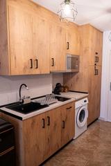 Monolocale  Del peligro. Estudio con licencia turística y garaje privado a 100 m de la pl