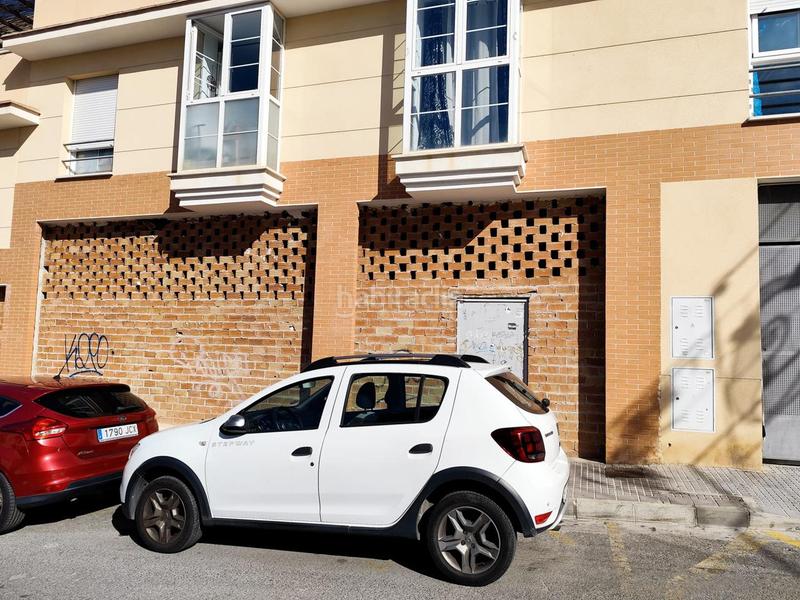 Foto ce030f69-6ed7-4ec0-8fd8-1f3a9ab0d721. Rent business premise in Centro Alhaurín de la Torre