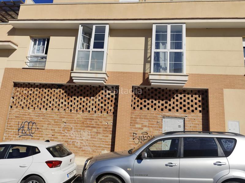Foto eb7f3327-1493-434b-9eaa-00388944ac10. Rent business premise in Centro Alhaurín de la Torre