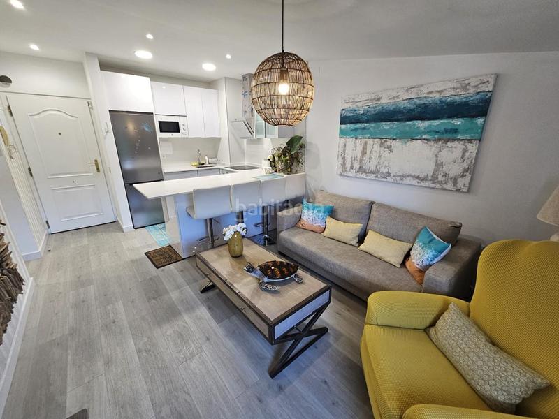 Foto df51c6b6-4c48-4cfa-bdb8-8b9aea3c4c97. Appartement dans La Carihuela - Los Nidos Torremolinos