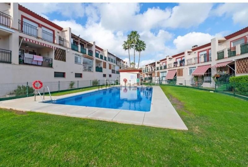 Foto 036fce32-8a01-4cc6-aa7a-992b717a7a5a. Casa adossada amb aparcament piscina a El Romeral-Peñón de Zapata Alhaurín de la Torre