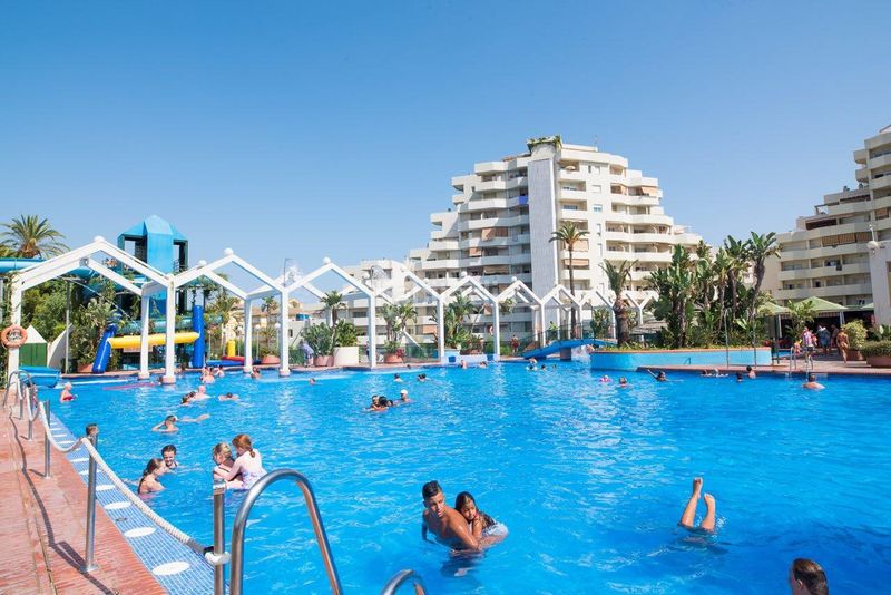 Foto a2df0f60-b683-41ae-a0a3-ed634e057e0b. Estudi amb aparcament a Parque de la Paloma Benalmádena