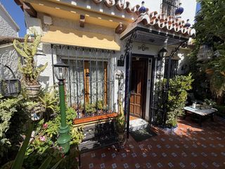 Casa adossada  Calle de la sierra de gata