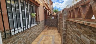 Reihenhaus  Calle los gavilanes. Adosado de esquina con patio y terraza en hacienda platero  chur