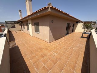 Àtic  Calle lanzarote. Exclusivo ático de esquina en alhaurín de la torre luz, espacio