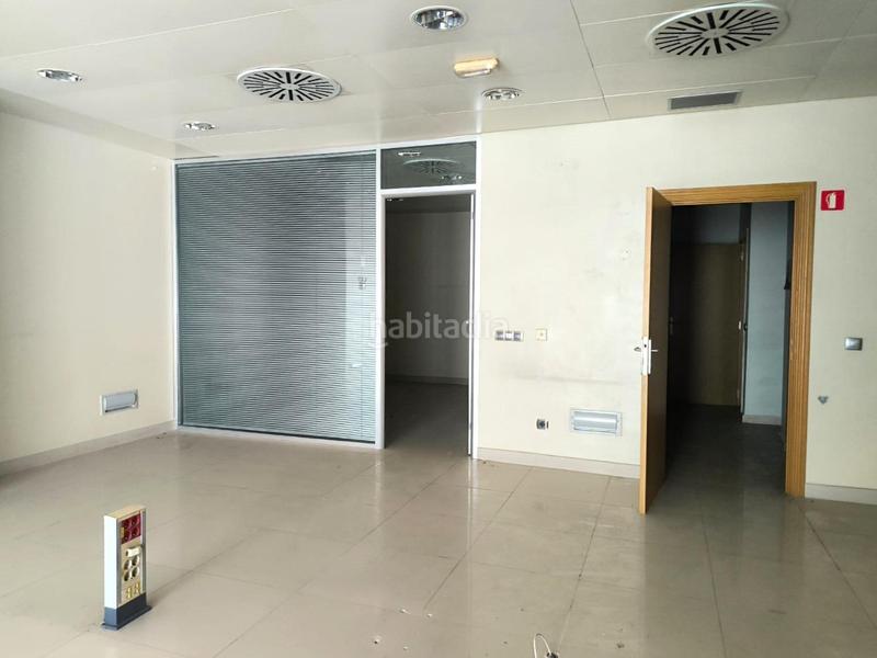 Foto 428818a0-cc8c-4414-88a3-efda5425ad5f. Local comercial en El Tejar - Hacienda Bizcochero Málaga