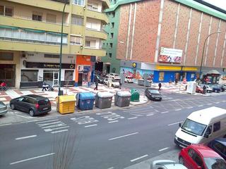 Locale commerciale in Parque Ayala - Jardín de la Abadía - Huelín
