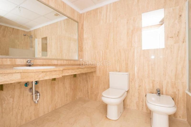 Foto 3f59182d-5fa0-49b0-91e8-6b20b7d3bbc6. Ground floor with pool in Elviria Marbella