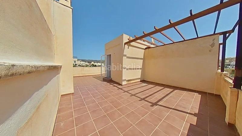 Foto eb235f56-91ff-4cfc-beb9-06f4c5051a9f. Casa adossada amb aparcament piscina a Almayate Bajo