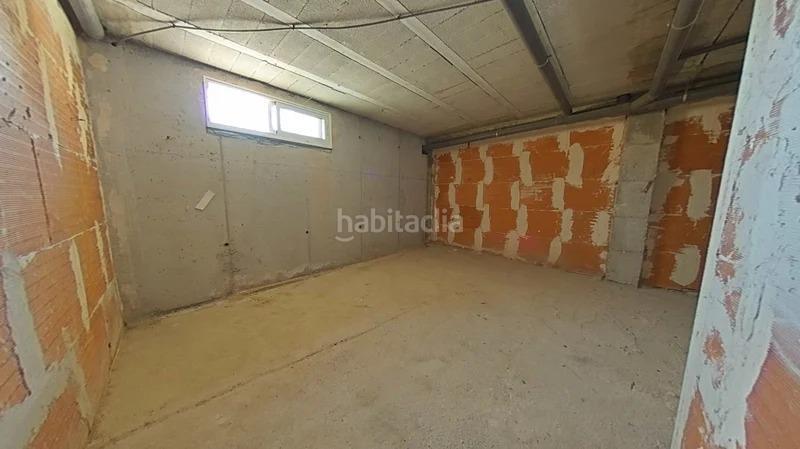 Foto f0e688eb-b302-422d-bd29-d5c4acc800ea. Casa adossada amb aparcament piscina a Almayate Bajo