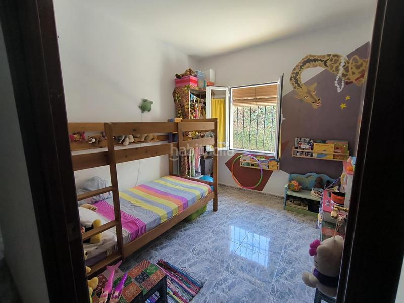 Foto 9e13259d-f290-43dd-bbe9-c28d53a24637. Piano terra in Carranque - Haza Cuevas Málaga