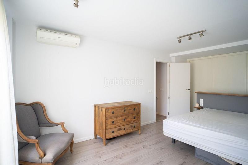 Foto d9631905-e3fb-45b4-8221-ea1ff8a95588. Chalet avec parking piscine dans El Candado Málaga