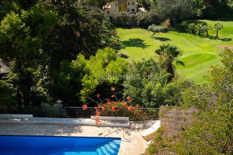 Foto 6cc36eb4-8dae-43ad-aad4-0c33eff9ee99. Xalet amb aparcament piscina a El Candado Málaga
