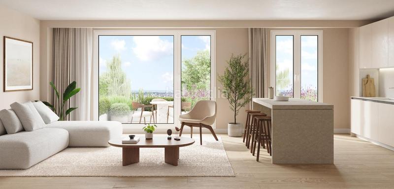 Foto 287935e9-743f-4033-8886-8e9adc019593. Planta baja en La Princesa Málaga