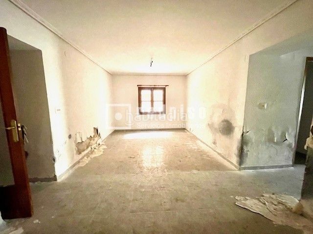 Foto c4de1521-b462-4585-9af9-b10533447725. Casa edificio con 2 pisos en Borriol