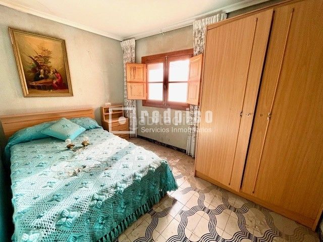 Foto fc23ad0d-b1df-4d92-a7d4-9edf8802ef3b. Casa edificio con 2 pisos en Borriol