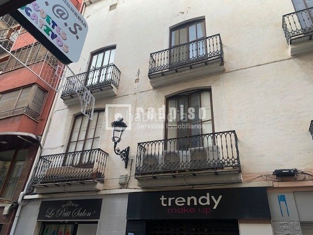 Foto 8dcaf74f-1337-49e4-b037-8b1bd4019a07. Edificio  en pleno centro en Casco Histórico Castellón de la Plana