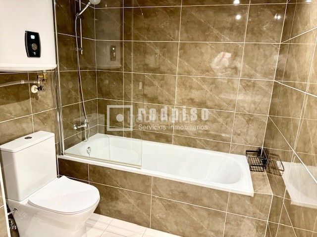 Foto f4dc09fc-5d4f-4eaa-b266-15ad5f9ce220. Rent flat in Centro Almazora / Almassora