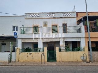 Casa en Mestrets. Casa en grupo san bartolome