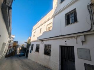 Appartamento in Picadueñas. Picadueñas alta 3 dormitorios con terraza.