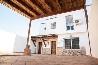 Casa adossada a El Juncal - Vallealto. Adosado en valle alto